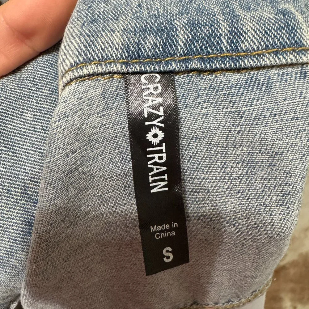 Aztec Jean Jacket - Picture 3 of 3